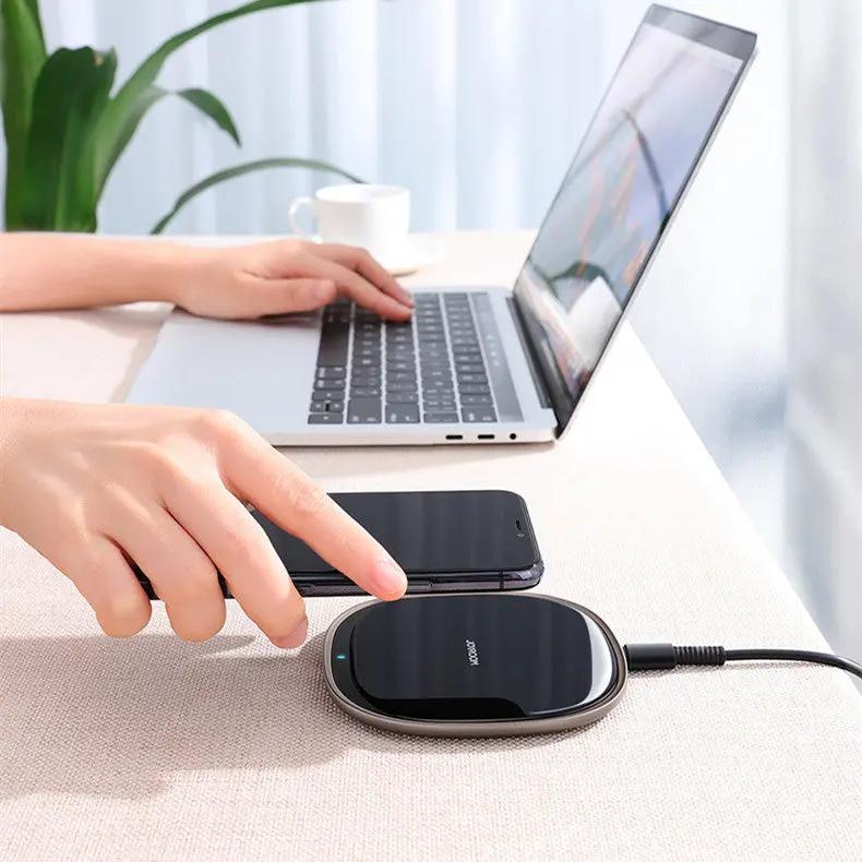 Smart Wireless Charger For Mobile Phone - NordicTech