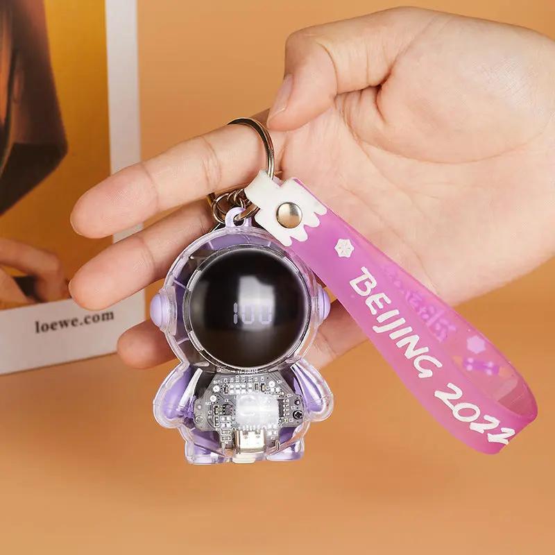 Small Keychain Emergency Power Bank - NordicTech